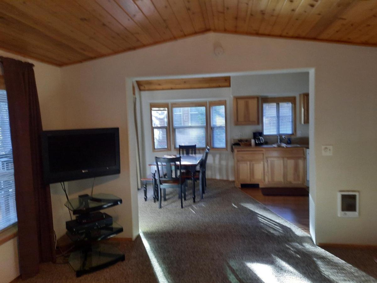 Willamette Pass Inn & Chalets Odell Lake Dış mekan fotoğraf