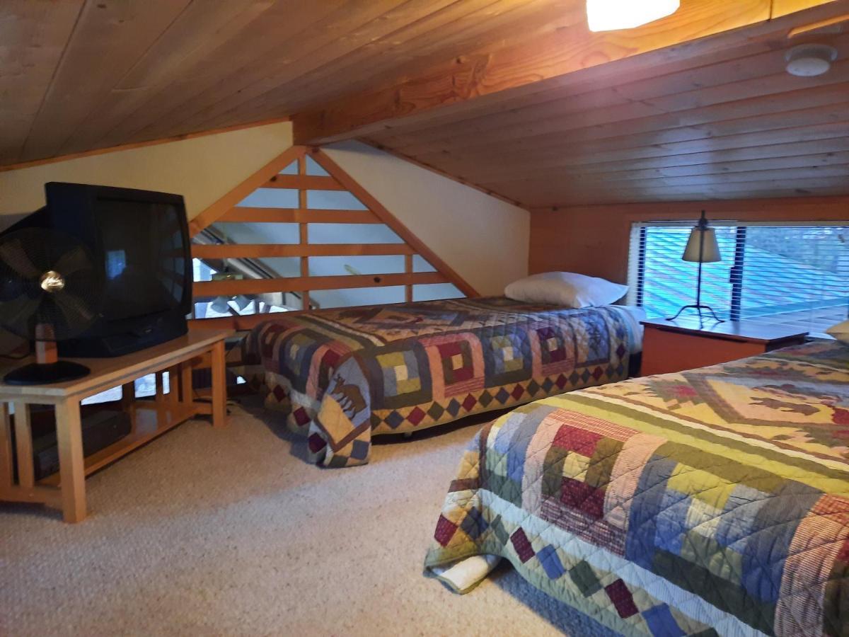 Willamette Pass Inn & Chalets Odell Lake Dış mekan fotoğraf